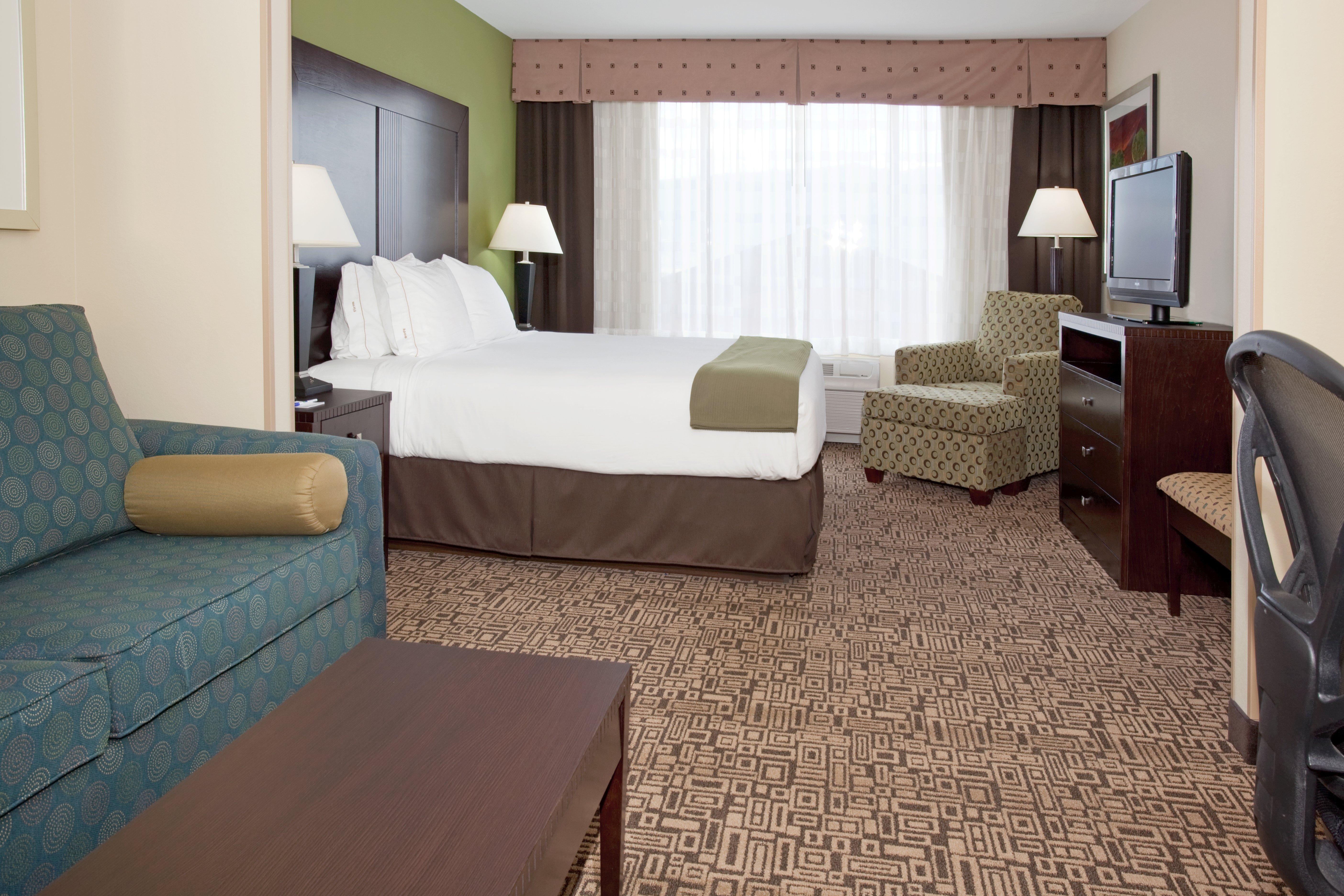 Holiday Inn Express Richfield By Ihg Exterior photo